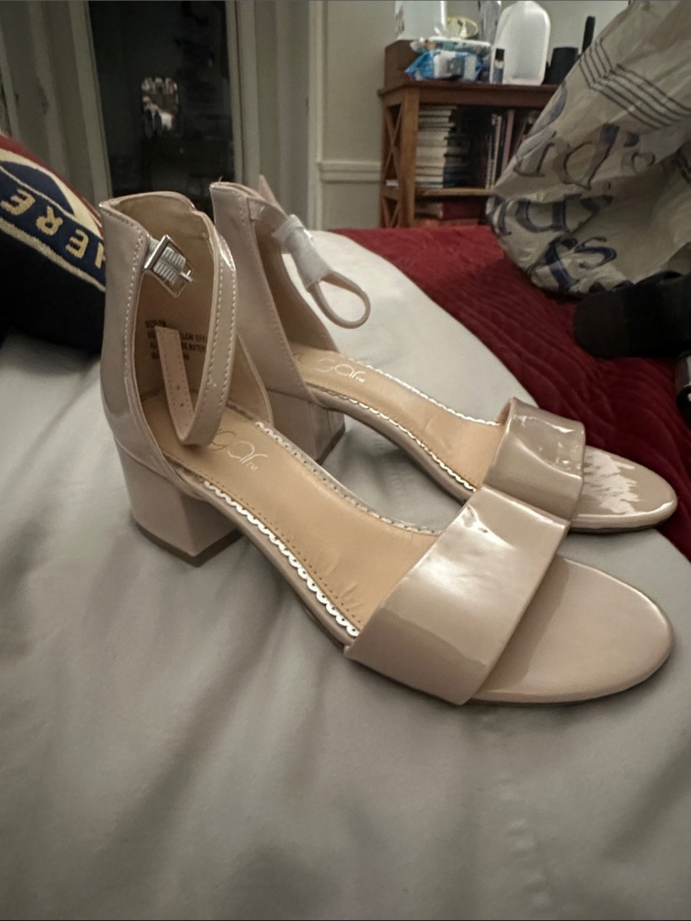 Sugar Womens 7 M Nude Patent Noelle Low Block Heel Sandals N w/o box